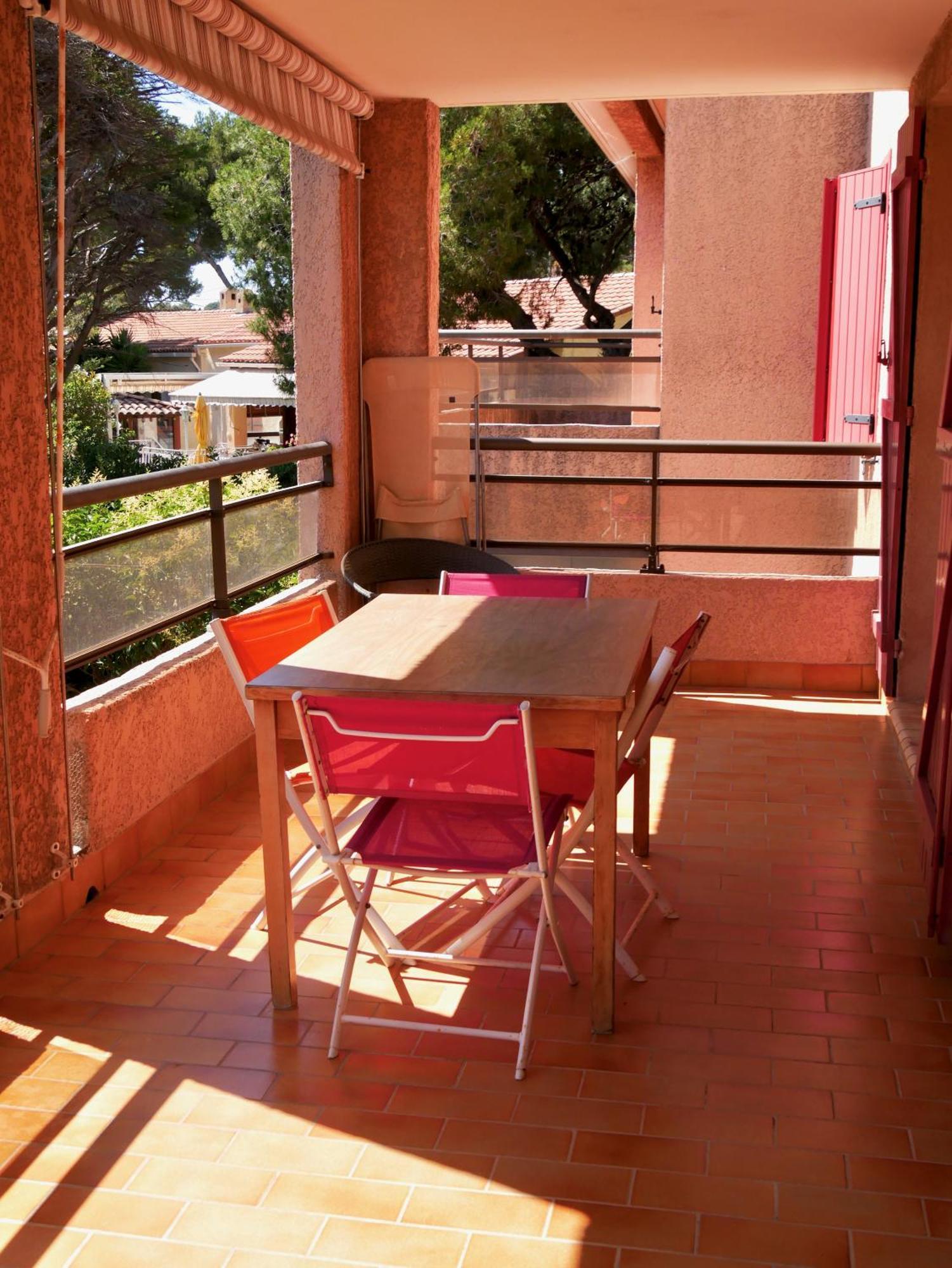 Appartement 60M2 - 2 Chambres A Une Minute Des Plages, Parking Prive 索塞莱潘 外观 照片